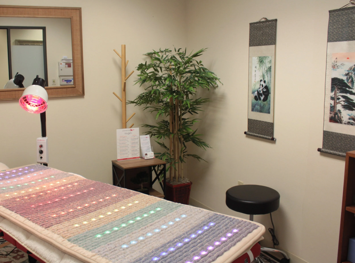 Acupuncture Xperts care team supporting stress recovery in Boca Raton